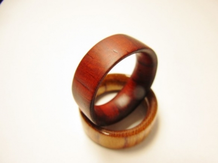木製の結婚指輪のメリット 